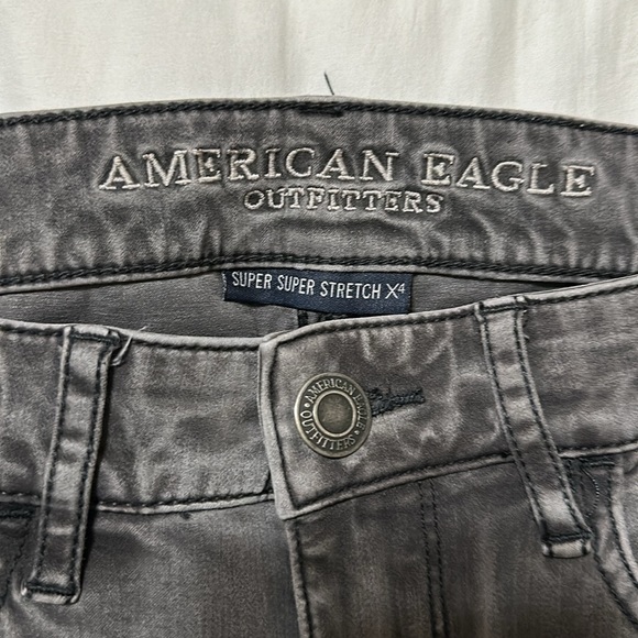 American Eagle Outfitters gray jegging. - Picture 3 of 6